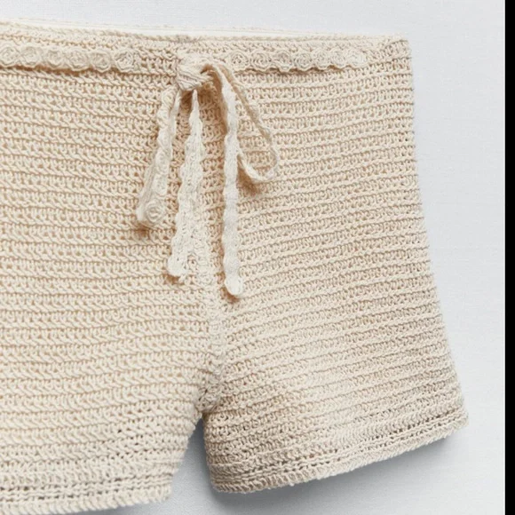 Zara  Cream Crochet Shorts Size S - Picture 7 of 12
